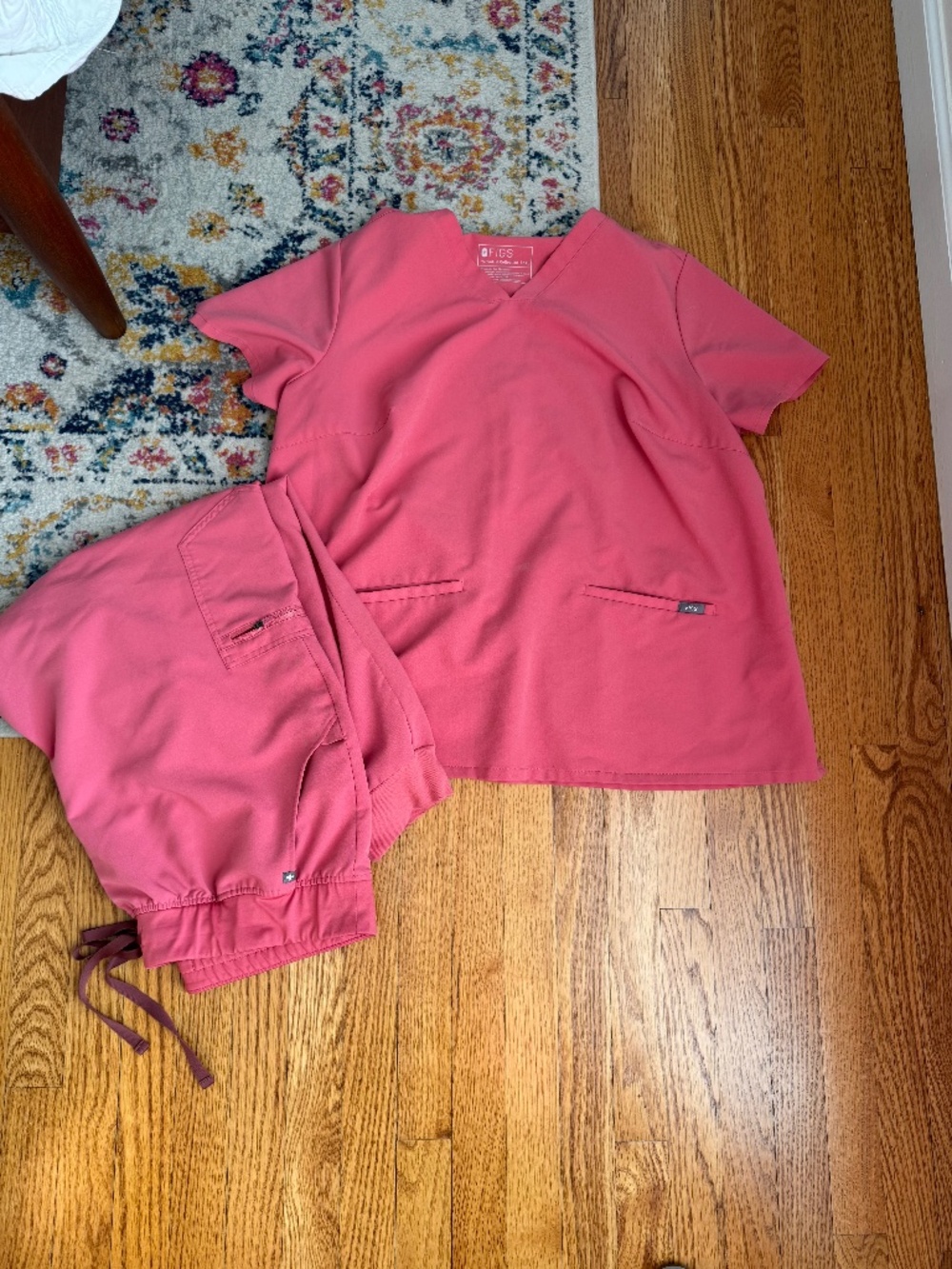 FIGS Womens Technical Collection Medical Scrub Set 3XL Pants 3XL Top Berry Spice